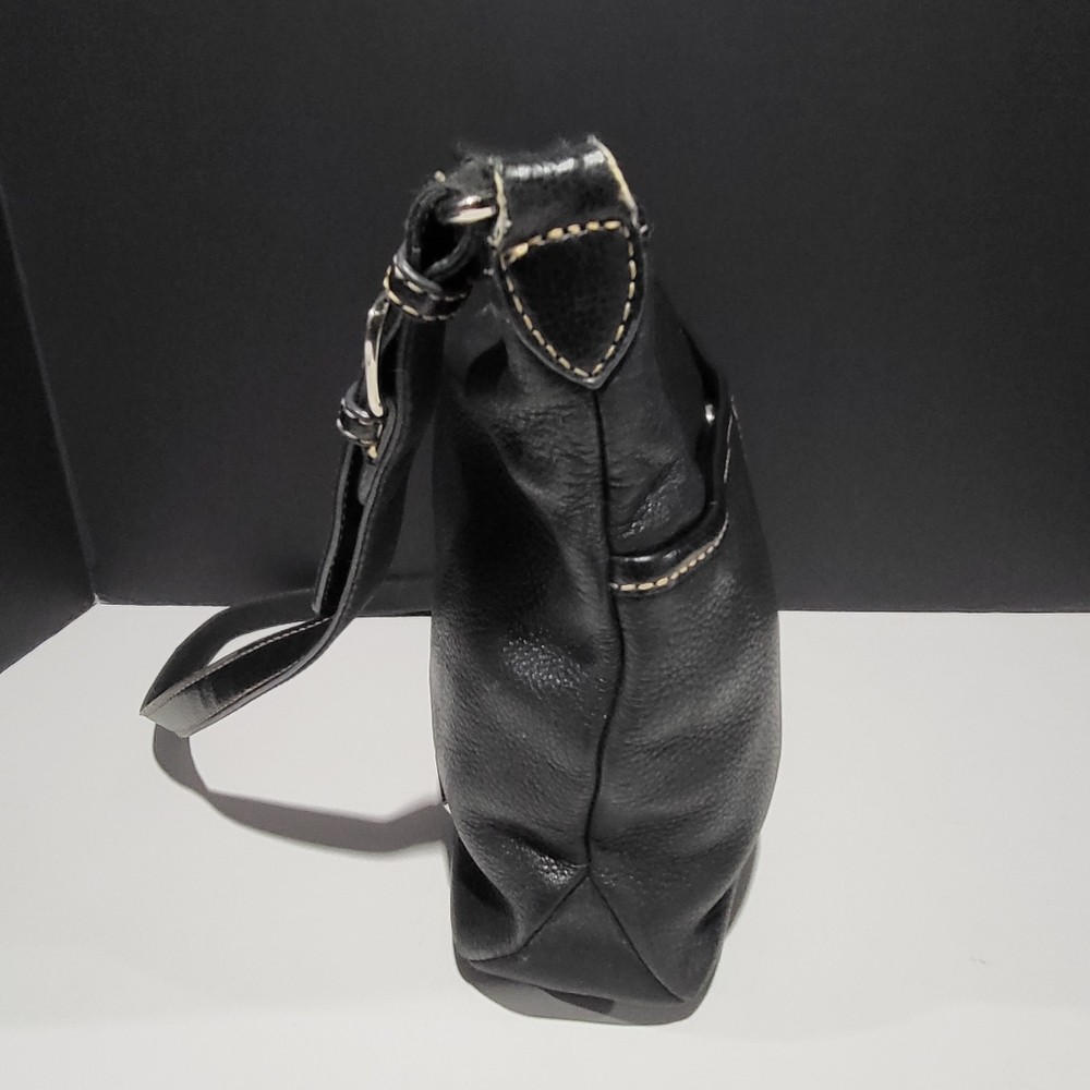 The Sak Black Shoulder Bag - Picture 3 of 9